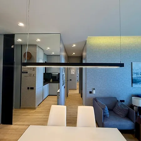 On French Blvd Apartment Odesa